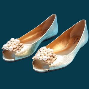 Kate Spade Women's Ollie Peep Toe Pearl Embellished Flats Size 6